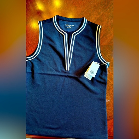 Tory Burch sports top - Picture 4 of 5